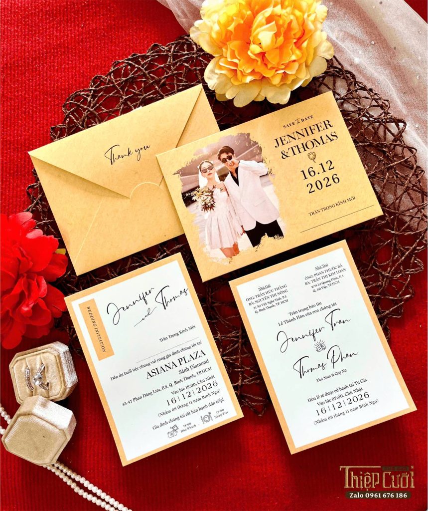 Thiệp cưới in hình